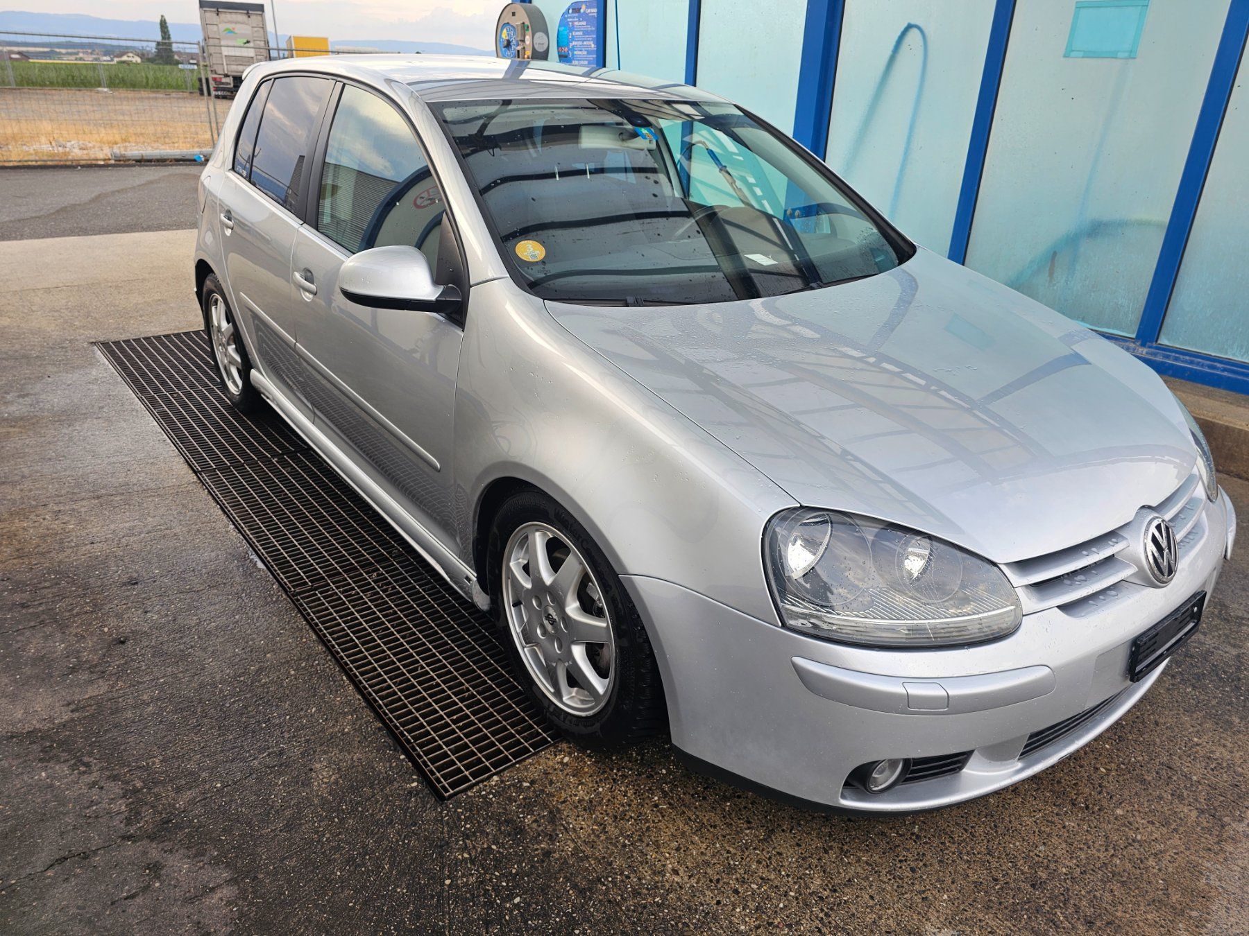 VW Automobili: VW Golf V 2.0 TDI ABT – Usato da Payerne venduto da ton_xsh2 2