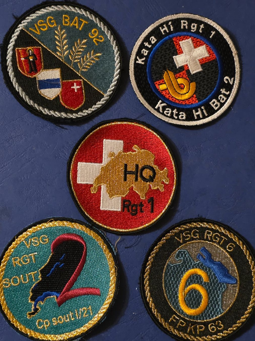 Schweizer Armee Placchette & Badge: Versorgung Abzeichen 5 Stück – Usato da Prangins venduto da AdjEM08