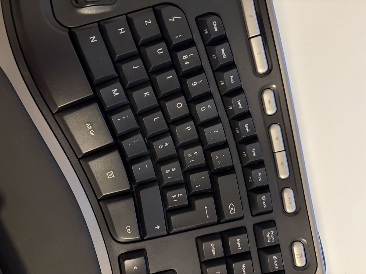 Microsoft Tastaturen: Ergonomische Tastatur Microsoft – Gebraucht aus Bern von kat_n2zn 1
