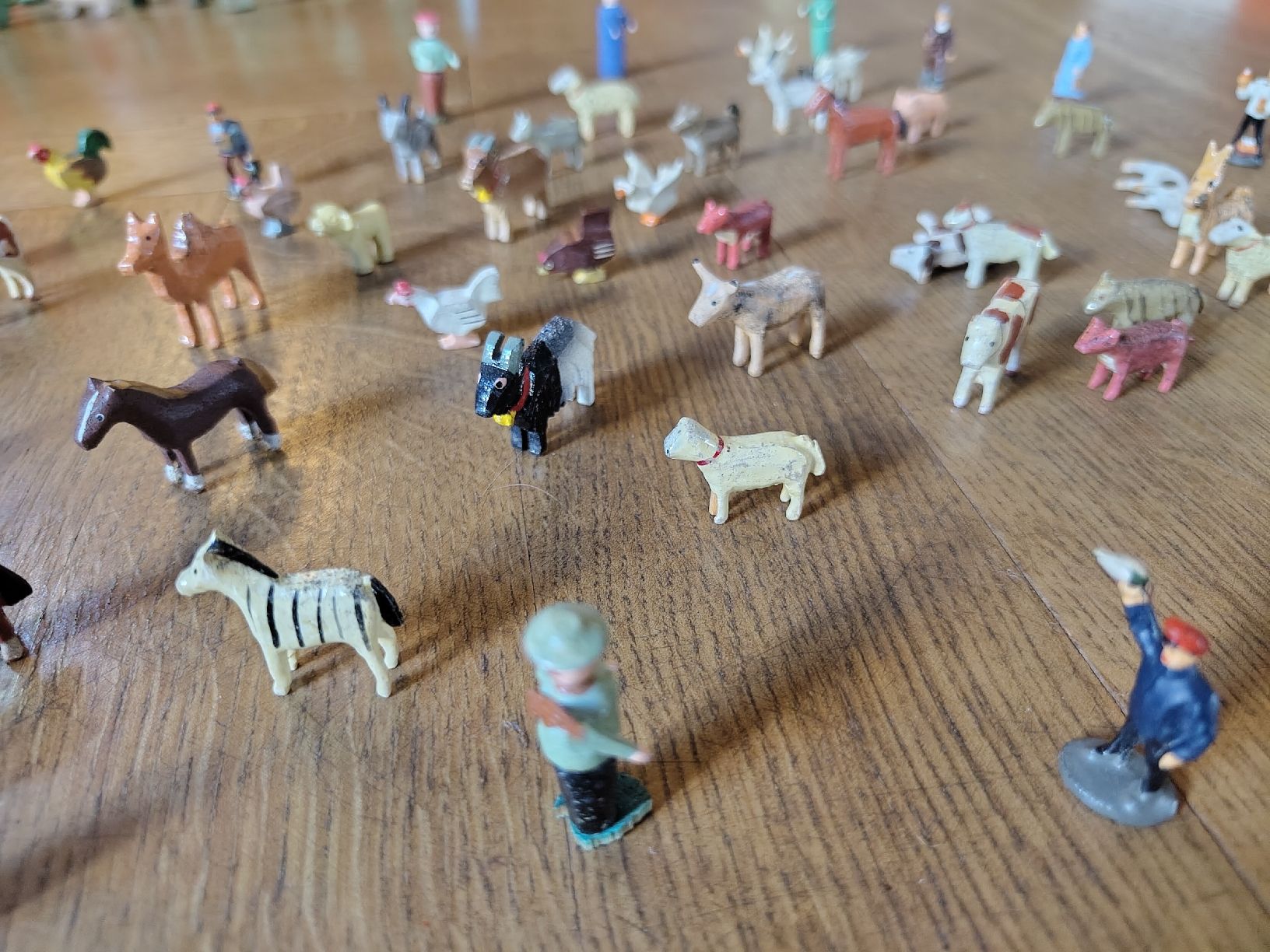 Spielzeuge: Mini-Hilztiere – Gebraucht aus Liestal von hen_z7vz 1