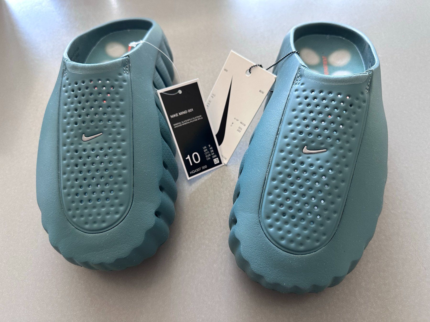 Scarpe da uomo: NIKE MIND 001 - MINERAL SLATE – Nuovo (secondo la descrizione) da Zürich venduto da Eber0 1