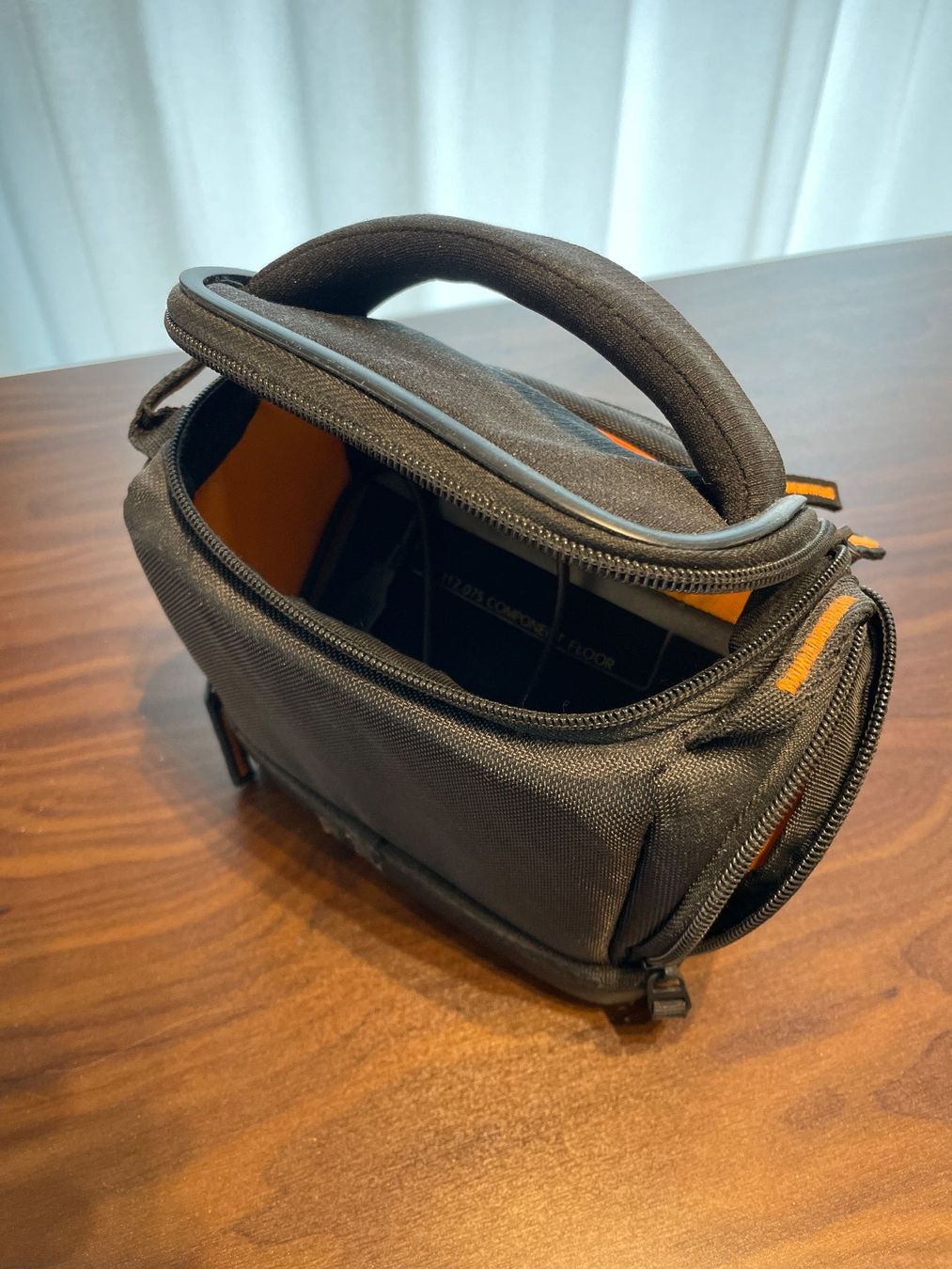 Nikon Fotocamera: Nikon Coolpix L820 - Digitalkamera mit Tasche – Usato da Tuggen venduto da Dex8055 8