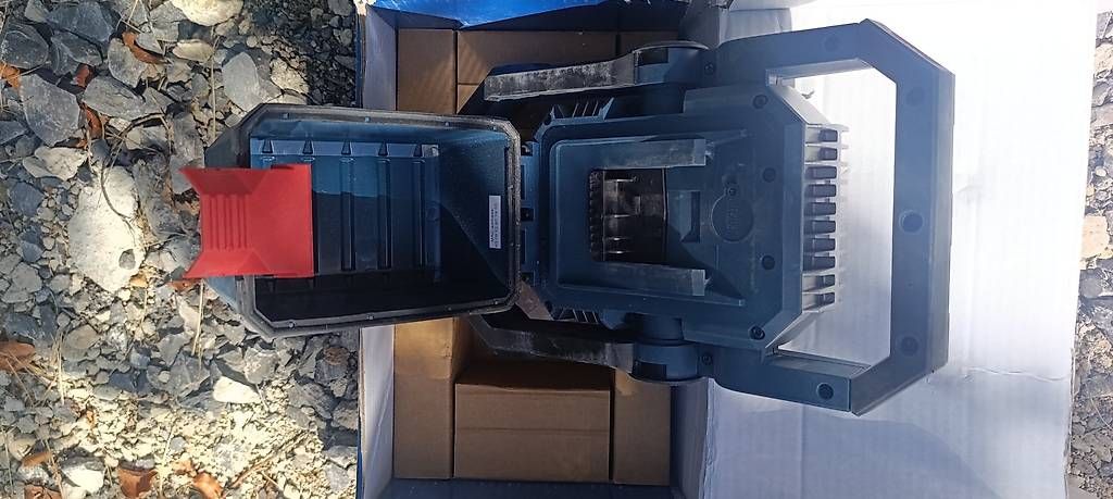 Alle Werkzeuge: Projecteur Bosch 18v professional  – Gebraucht aus Montreux von rao_r66l 2
