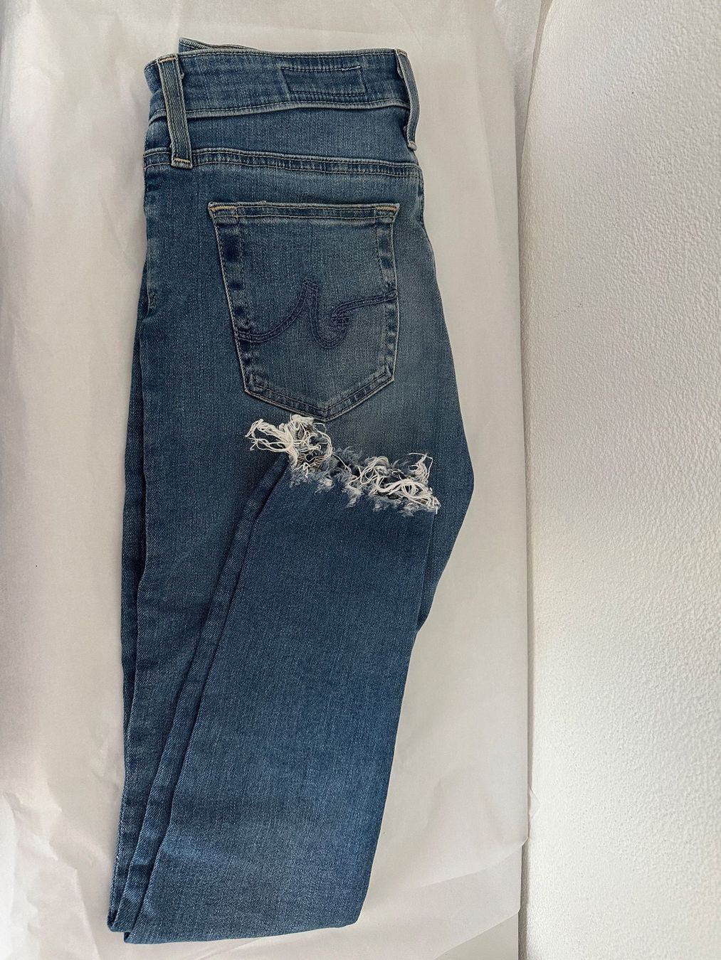 Jeans: Damen Jeans AG Grösse 27 – Neu (gemäss Beschreibung) aus Adliswil von shady2207