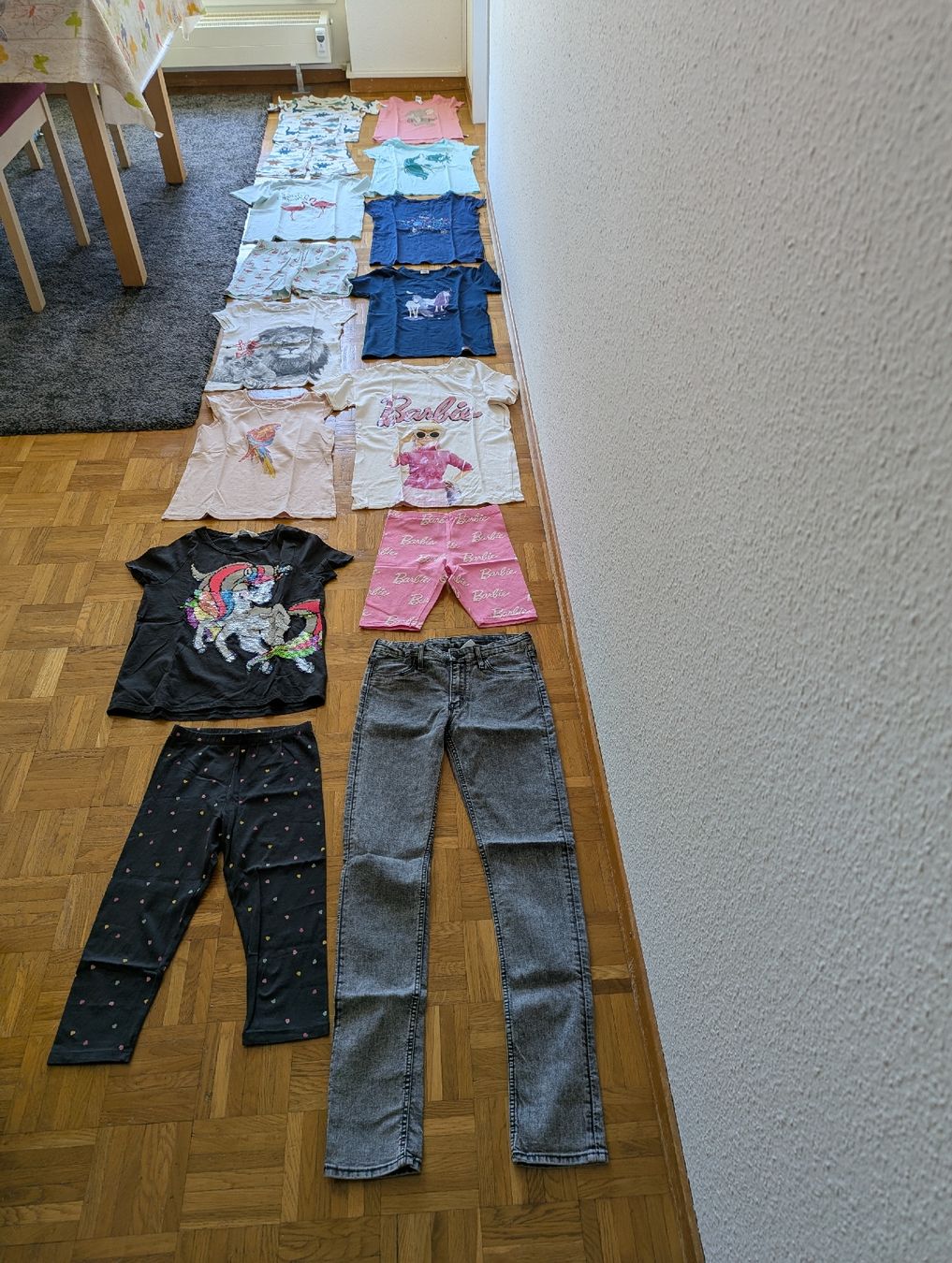 H&M Lotti & Set di vestiti: Mädchen Kleiderset Grösse 134-140 – Usato da Lengnau AG venduto da sus_znf9 3