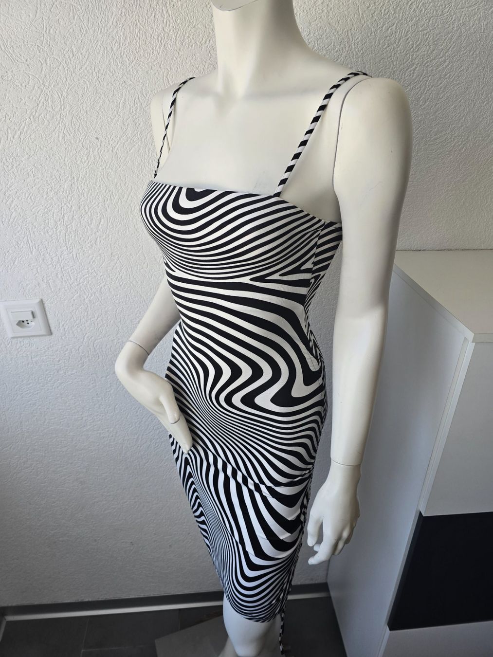 Kleider: Robe moulante "psychédélique" T-XS – Neu (gemäss Beschreibung) aus Les Verrières von kitel79 1