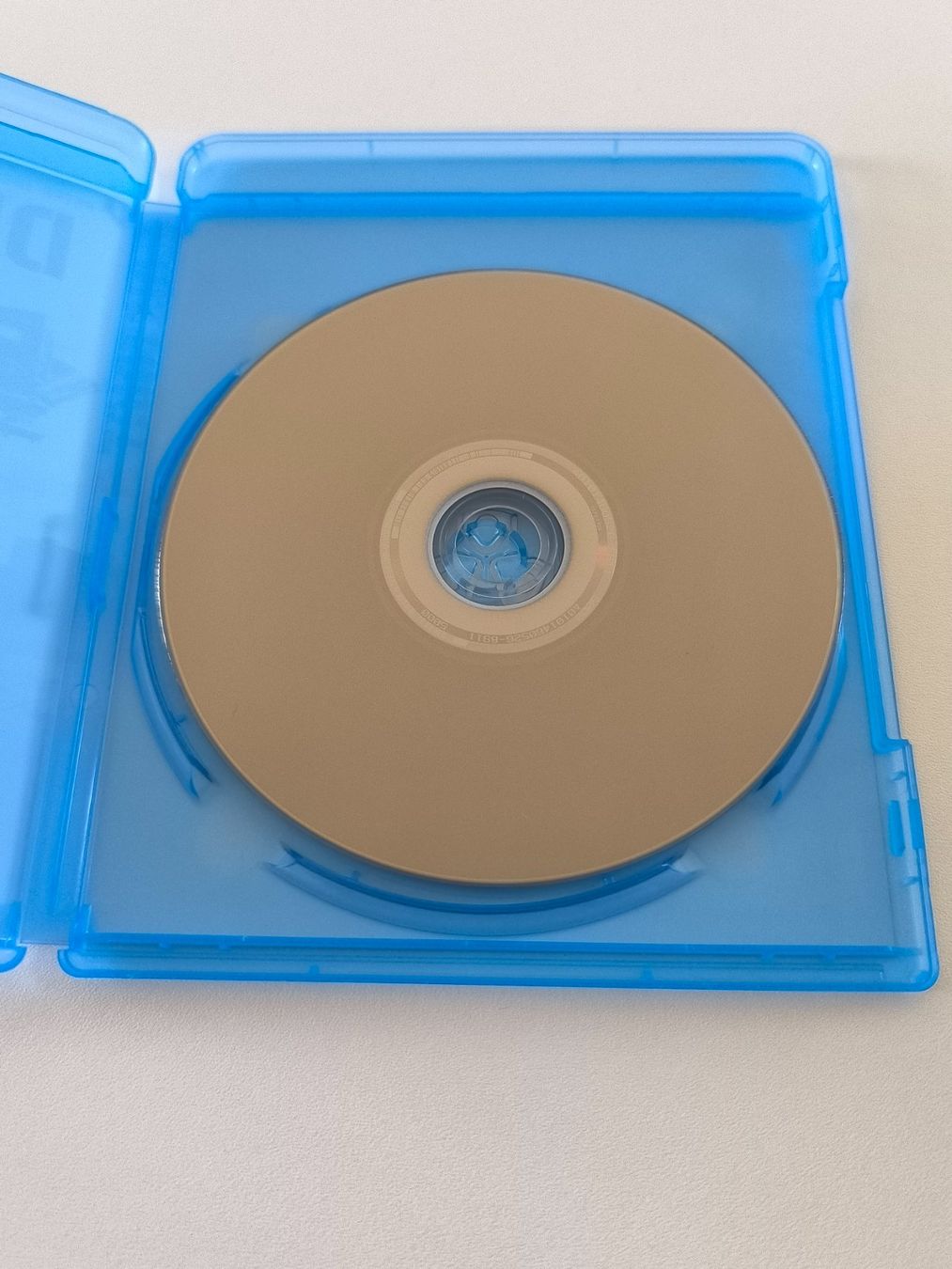 Tutti i DVDs: Blu-ray / District 9 – Usato da Muttenz venduto da hak_dsk9 3