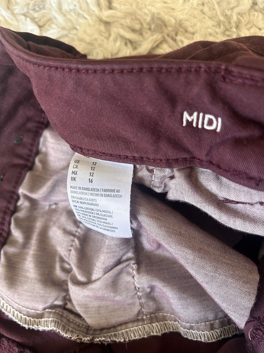 American Eagle Pantaloni: American Eagle Shorts – Usato da Bern venduto da jjr_vdc2 1