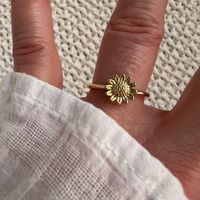 Bague tournesol en acier inox doré