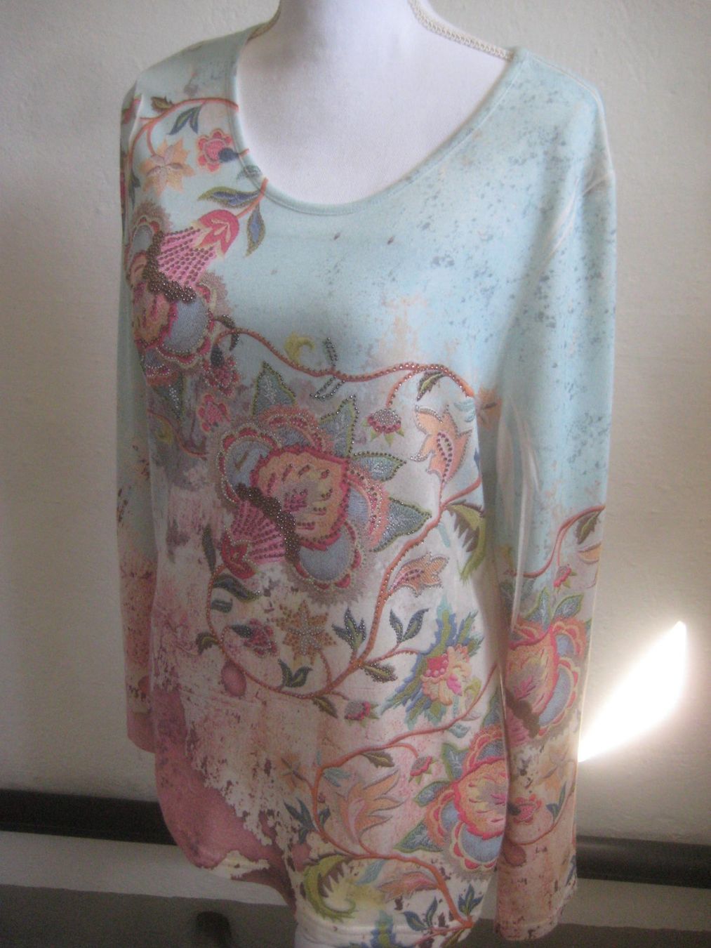 T-shirts: DAMEN   T- SHIRT  ODER BLUSE – D'occasion à Uster par flocke1 1