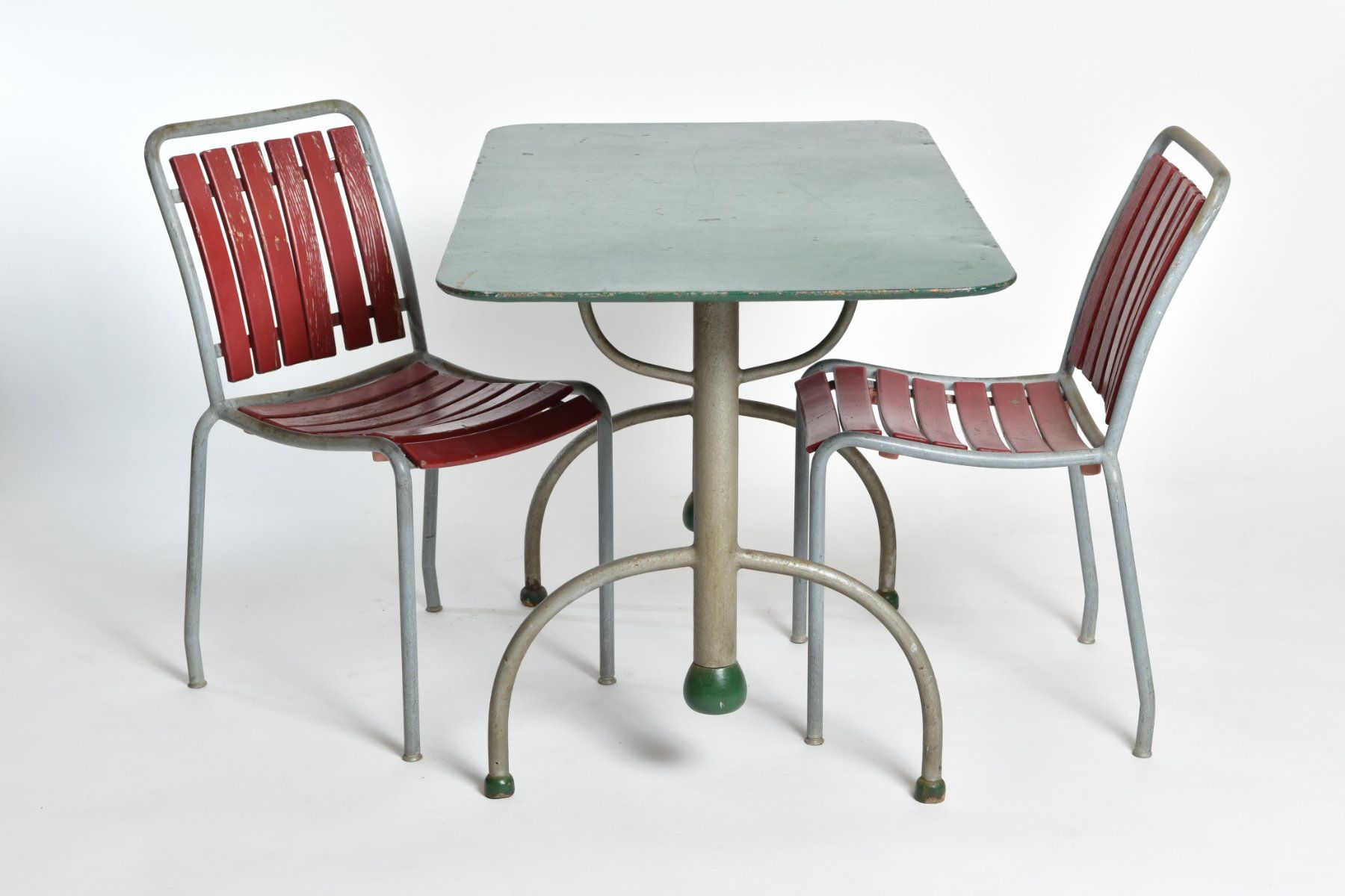 Set di tavolo e panche: 30er Jahre Gartentisch und Stühle – Usato da Zürich venduto da IndividumCH 3