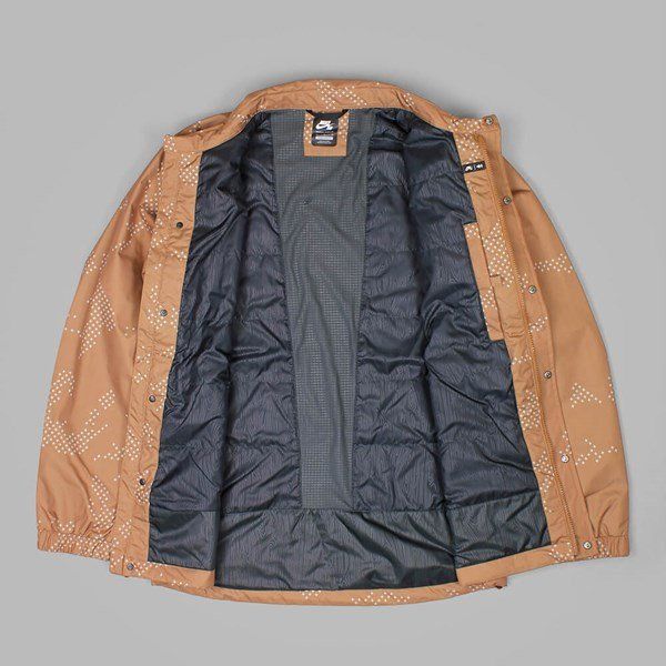 Giacche: NIKE SB ASST COACHES JACKET ALE BROWN – Usato da Schlieren venduto da coolgearonly 1
