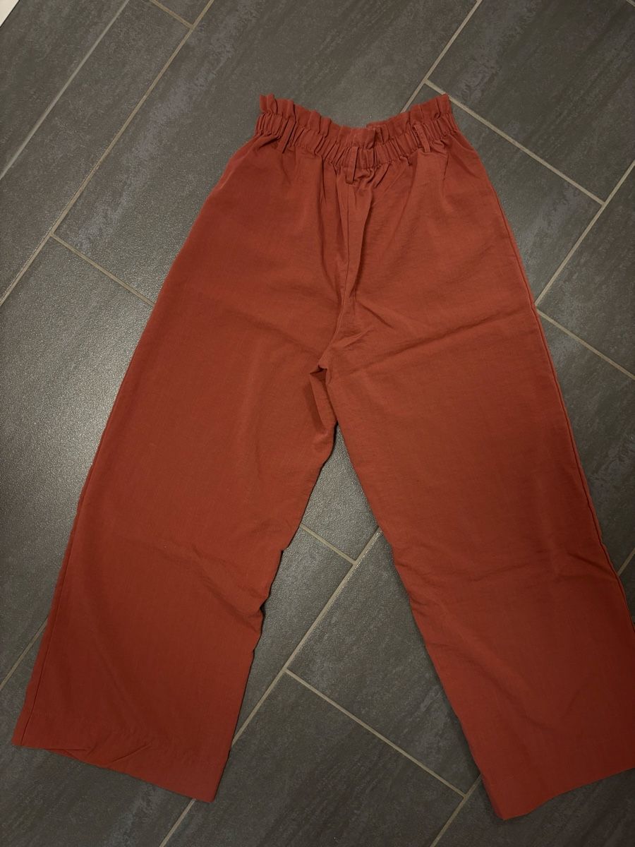 Only Hosen: ONLY Stoffhose S – Gebraucht aus Rümlang von svent 3