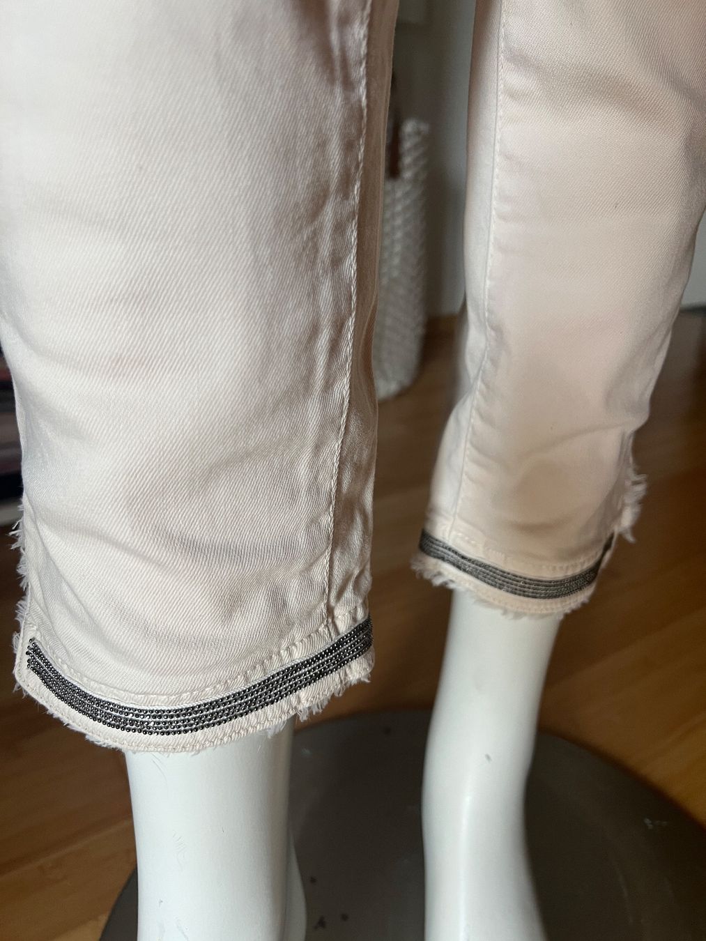 Marc Cain Pantaloni: MarcCain Gr 38 tolle Applikationen – Usato da Bonaduz venduto da Malves10 2