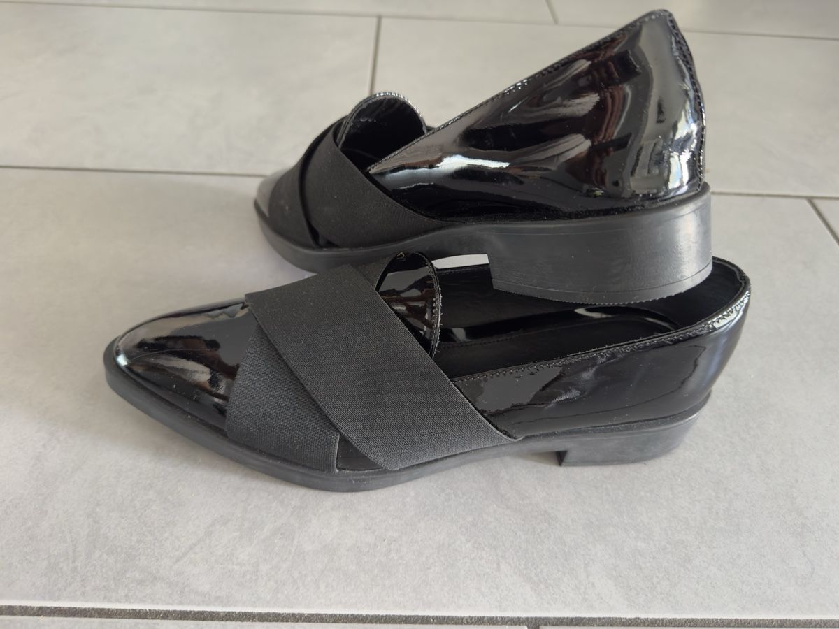 Scarpe da donna: Chaussures vernies noires – Nuovo (secondo la descrizione) da Saxon venduto da joe_75hb 2