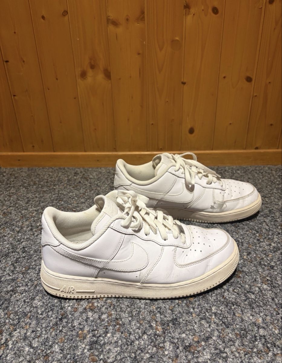 Nike Chaussures hommes: Nike Air Force 1  – D'occasion à Vilters par sele08_ale08