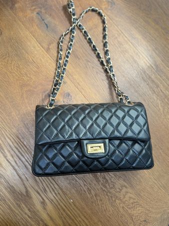 Handtasche Leder schwarz NEU