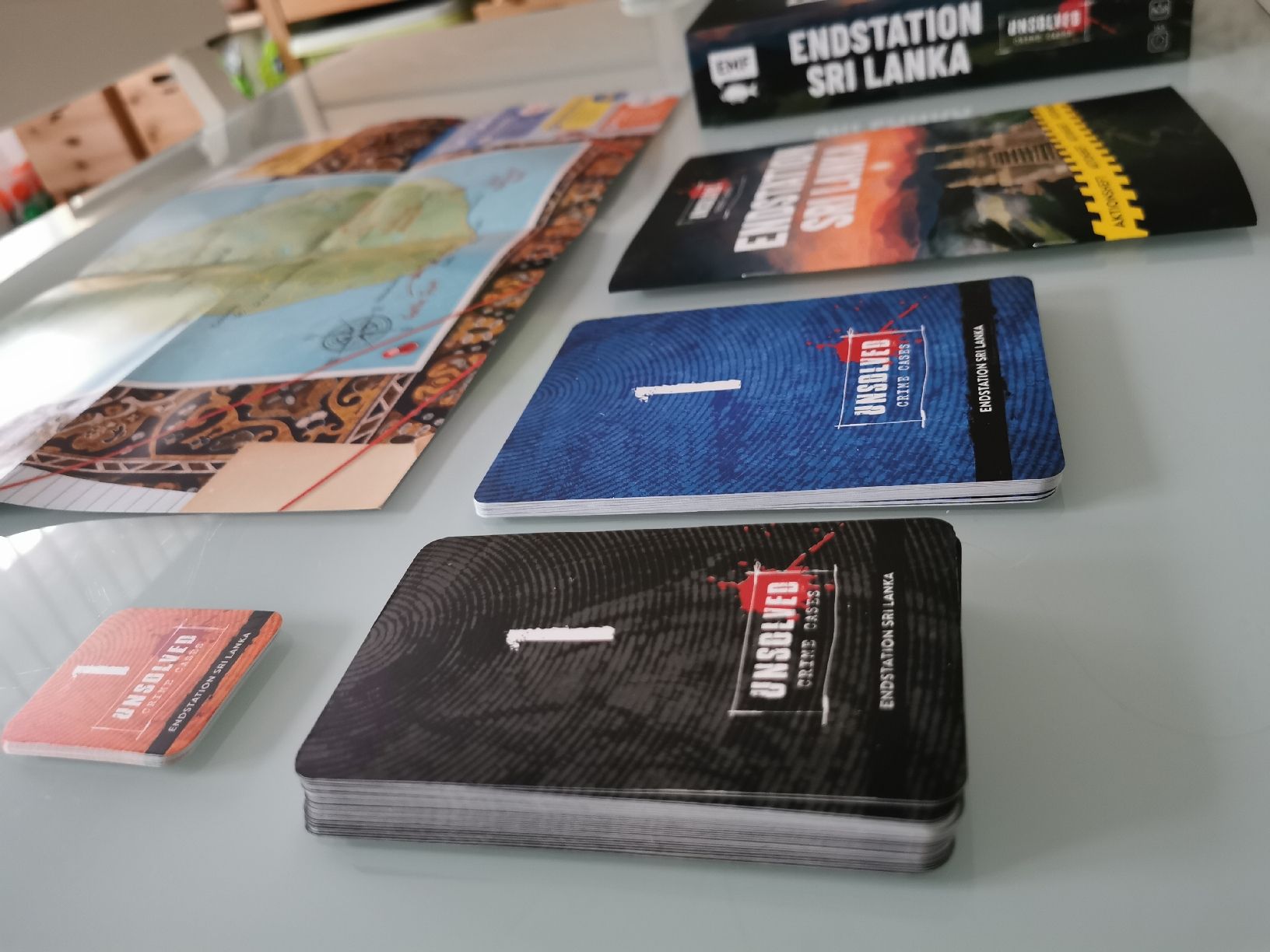 Giochi: Krimispiel, Rätsel, Gesellschaftsspiel, Escape-Game – Nuovo (secondo la descrizione) da Gelterkinden venduto da oli_dr8y 1