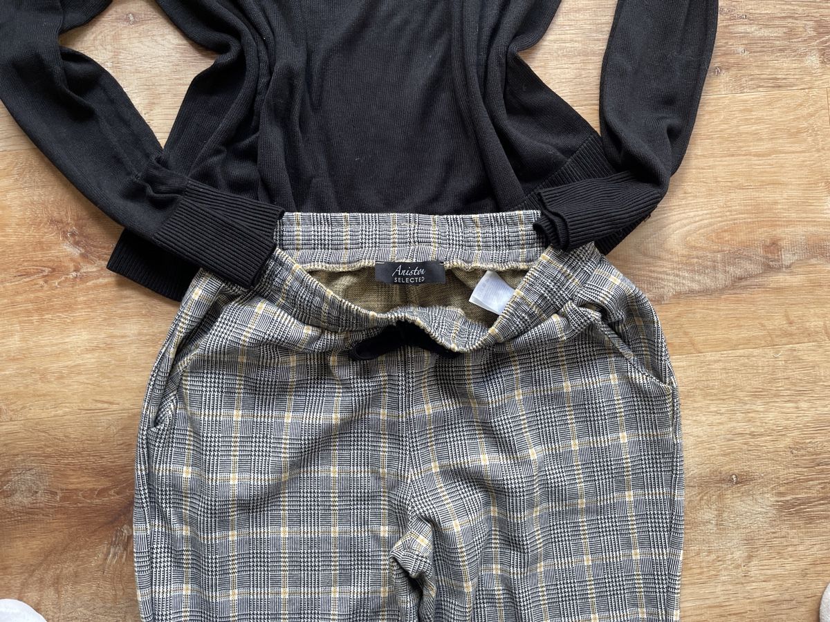 H&M Kleiderpakete: Karierte Hose & Schwarzer Pullover, Gr. 38/m – Neu (gemäss Beschreibung) aus Möhlin von Phmahrer 2
