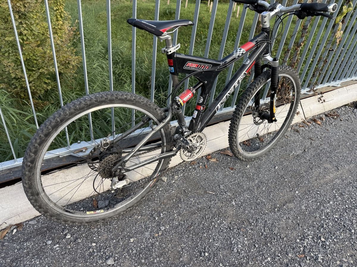 Univega Biciclette: Univega Ram 900 MTB Fully Velo – Usato da Giswil venduto da urr_7c5j 2