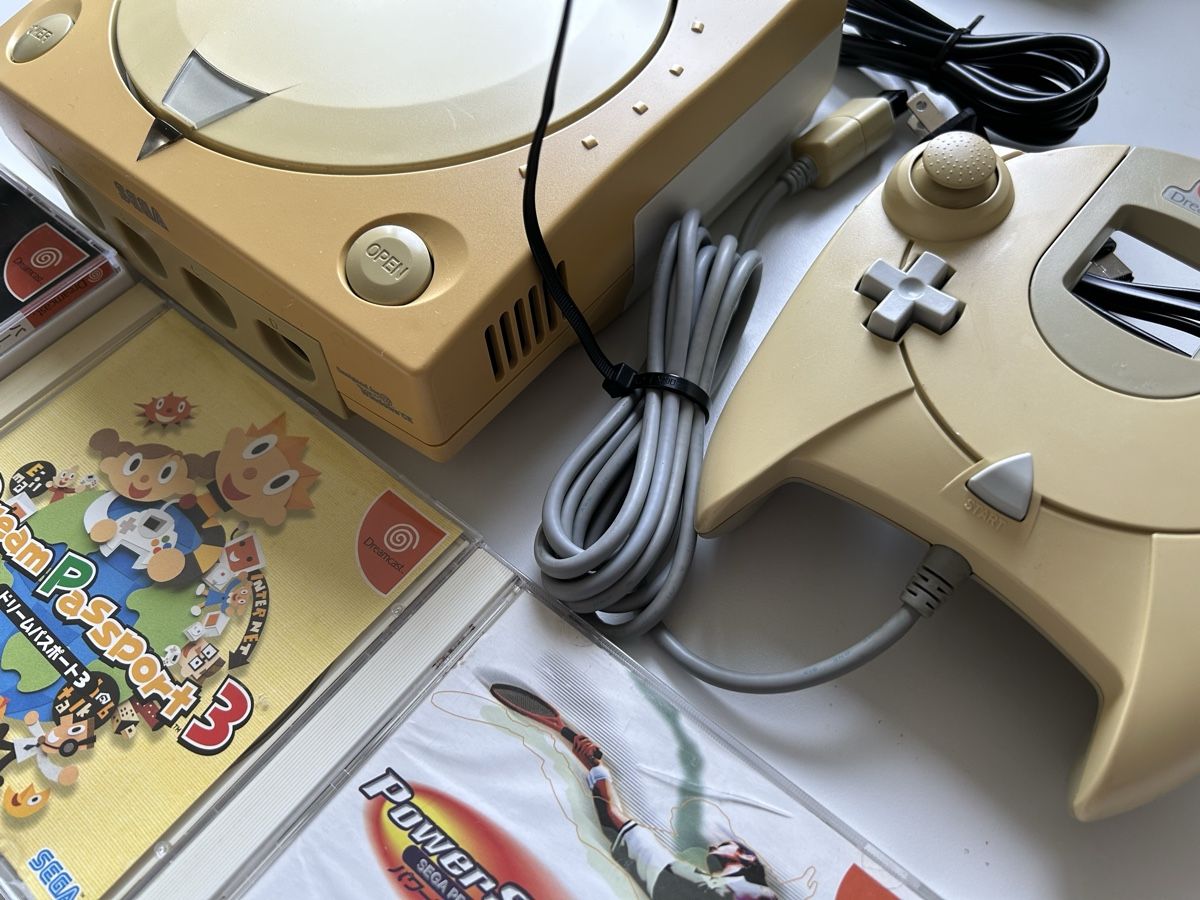 Sega Console: Sega Dreamcast Konsole Set mit Spielen – Usato da Belp venduto da retrovideogamers 1