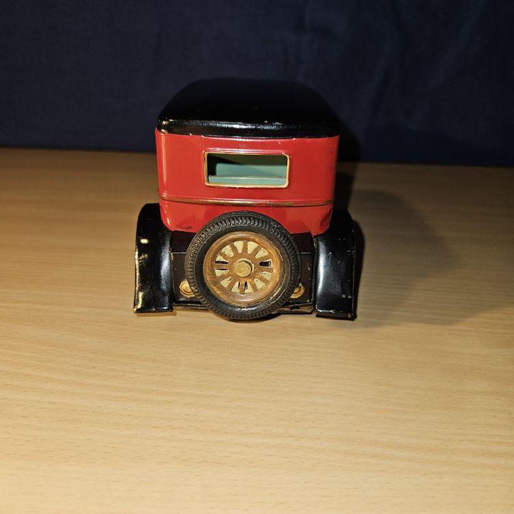 Jouets: Antikes Blechspielzeug Auto rot/schwarz, ca. 25cm – Défectueux à Kriens par gra_fhn7 4