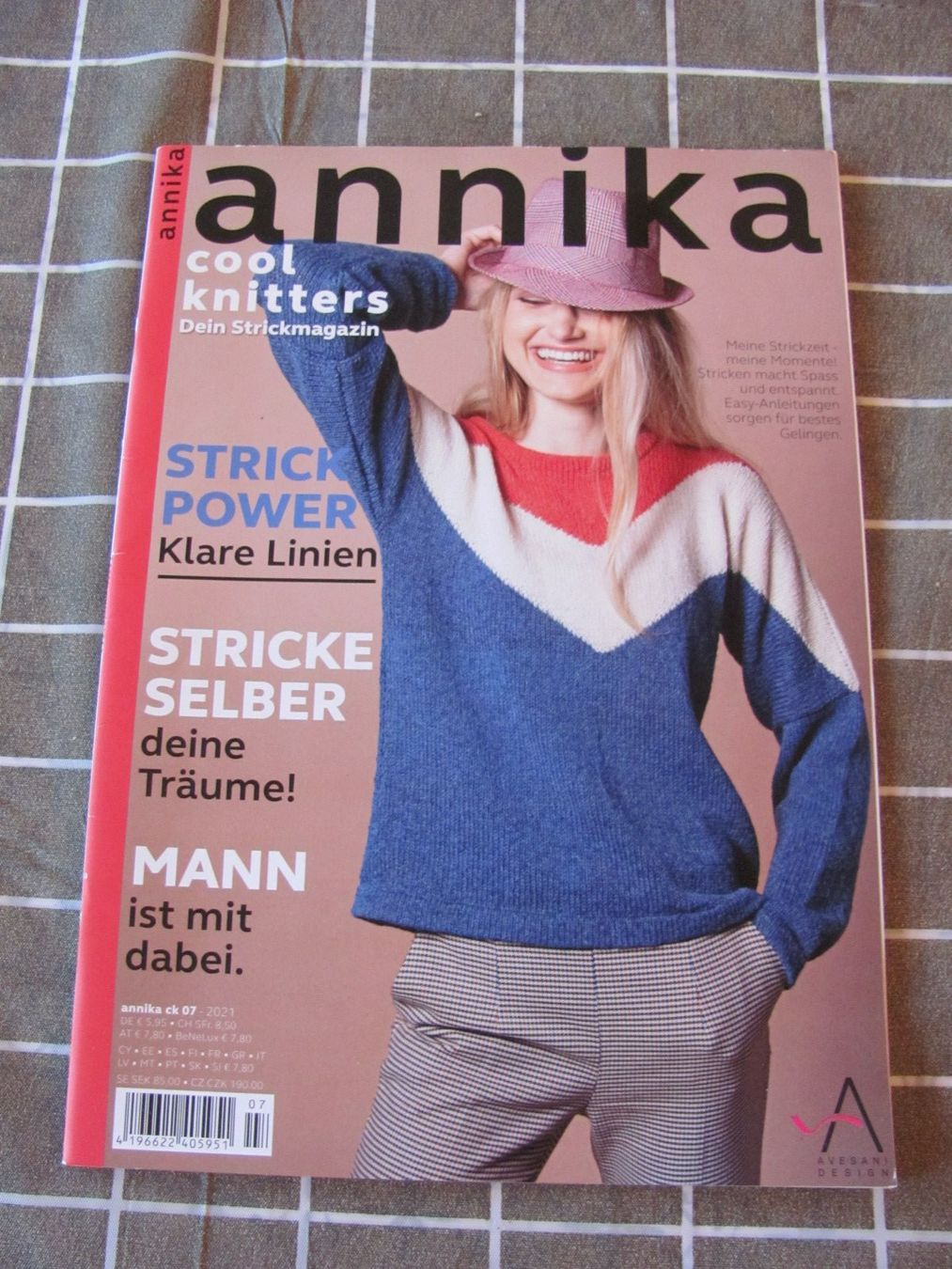 Riviste & Magazine: Annika Strickheft Viele Pullover Anleitungen – Nuovo (secondo la descrizione) da Kriens venduto da Miracle49