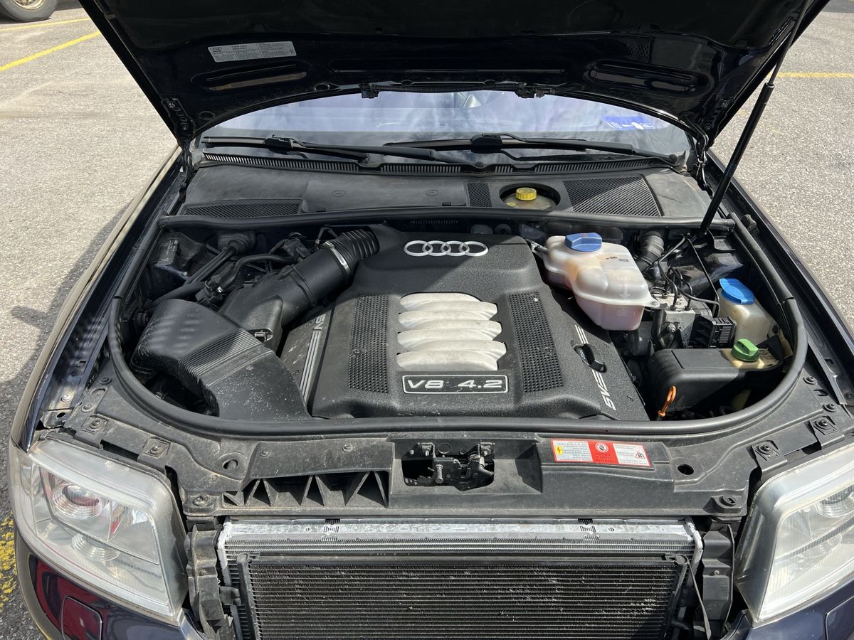Audi Automobili: Audi a6 v8 – Usato da Bärschwil venduto da BestCars_handel24 5