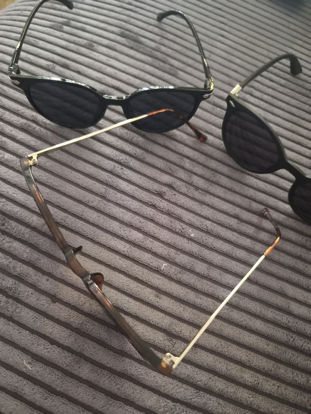 Brillen & Gläser: Sonnenbrillen Retro Sonnenbrillen  – Gebraucht aus Pratteln von madi1990 1
