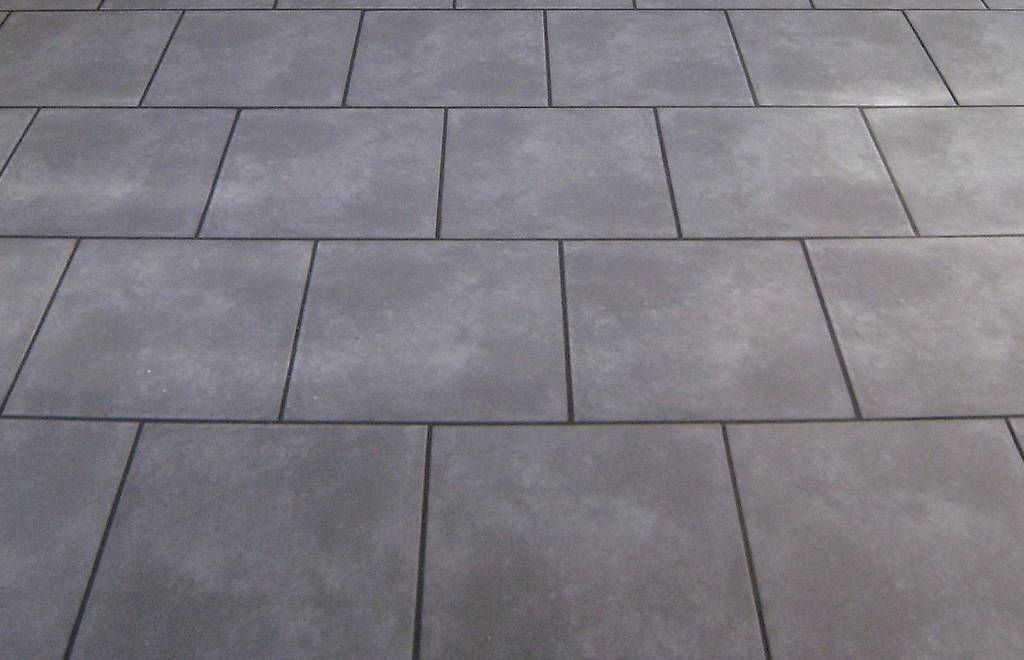 Rivestimenti per pavimenti: Bodenplatten / Fliesen / Keramik / Feinsteinzeug / Carrelage – Usato da Missy venduto da bernhardiner02