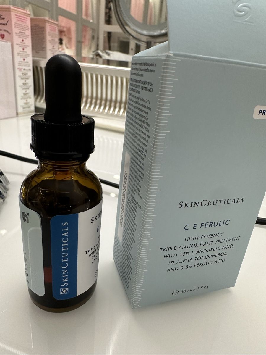 Cura del viso: SkinCeuticals – Usato da Rudolfstetten venduto da Laramalna 1