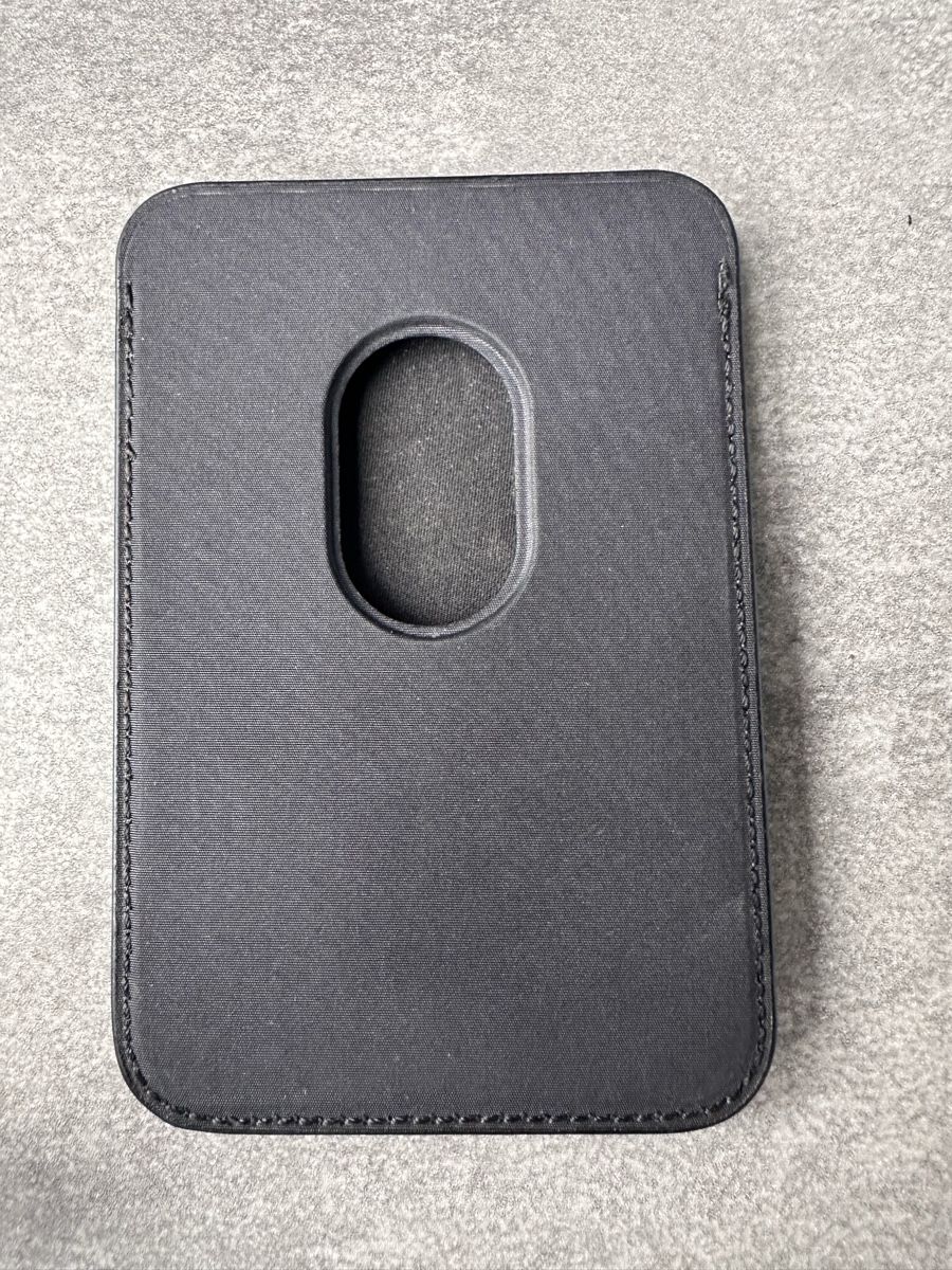 Apple Covers & Schutzfolien: Étui folio Apple original pour iPhone – Noir – Gebraucht aus Le Lignon von Latenterouge 1
