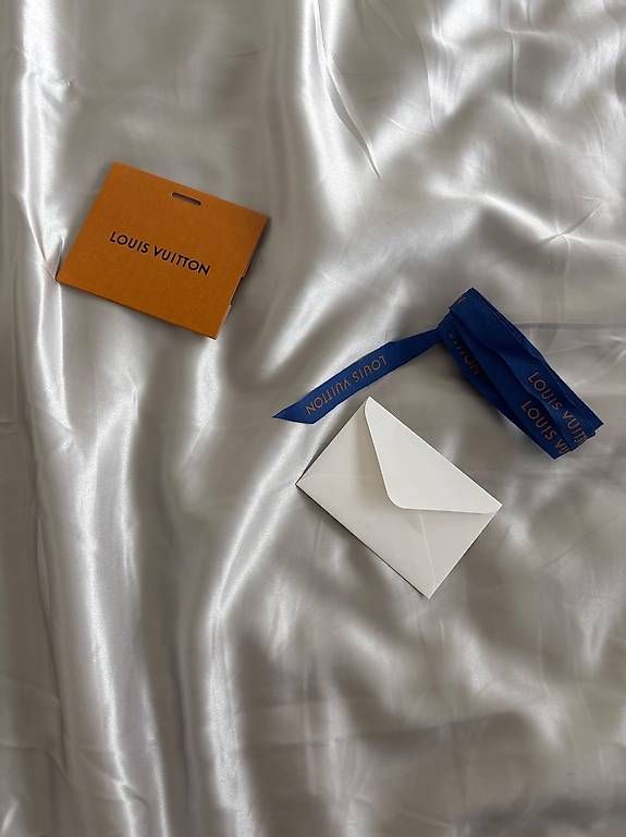Cartoline: Louis Vuitton - Geschenklabel, Schleife plus Karte – Usato da Basel venduto da anna123456789 1