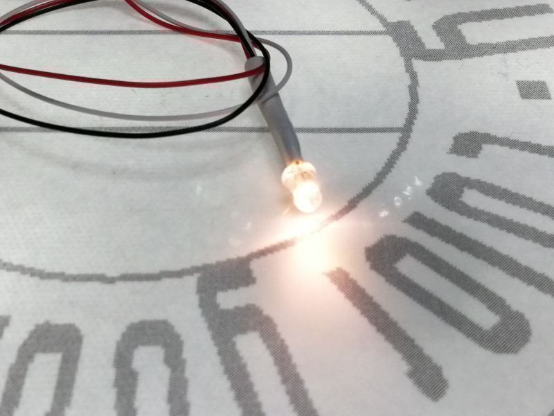 Componenti elettronici: DUO-LED 3mm rot/warmweiss verkabelt – Nuovo (secondo la descrizione) da Luzern venduto da Salefactory 3