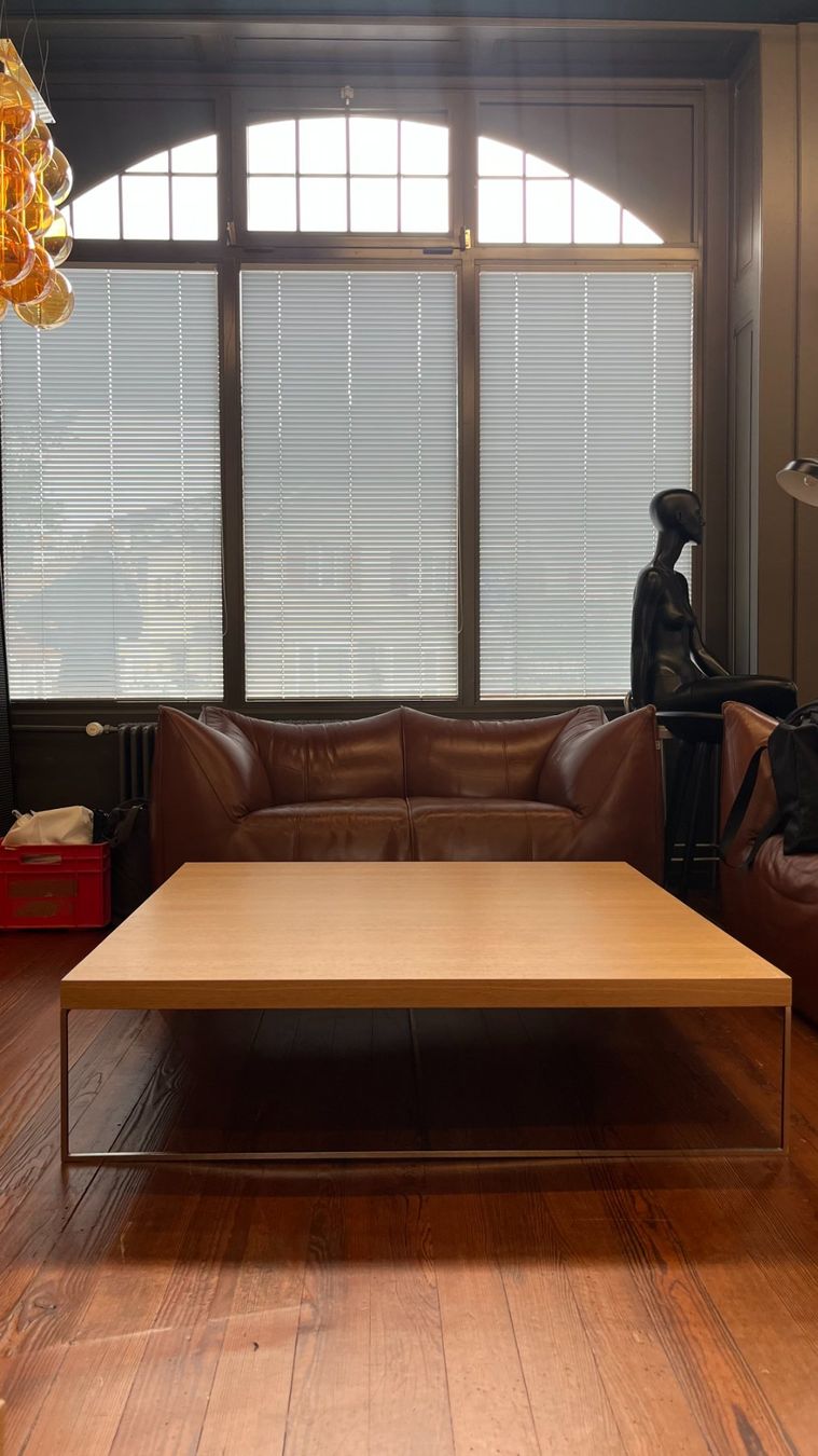 Minotti Tische: Table basse Minotti – Calder square coffee table by Dordoni – Gebraucht aus St-Blaise von pau_5yfn 2