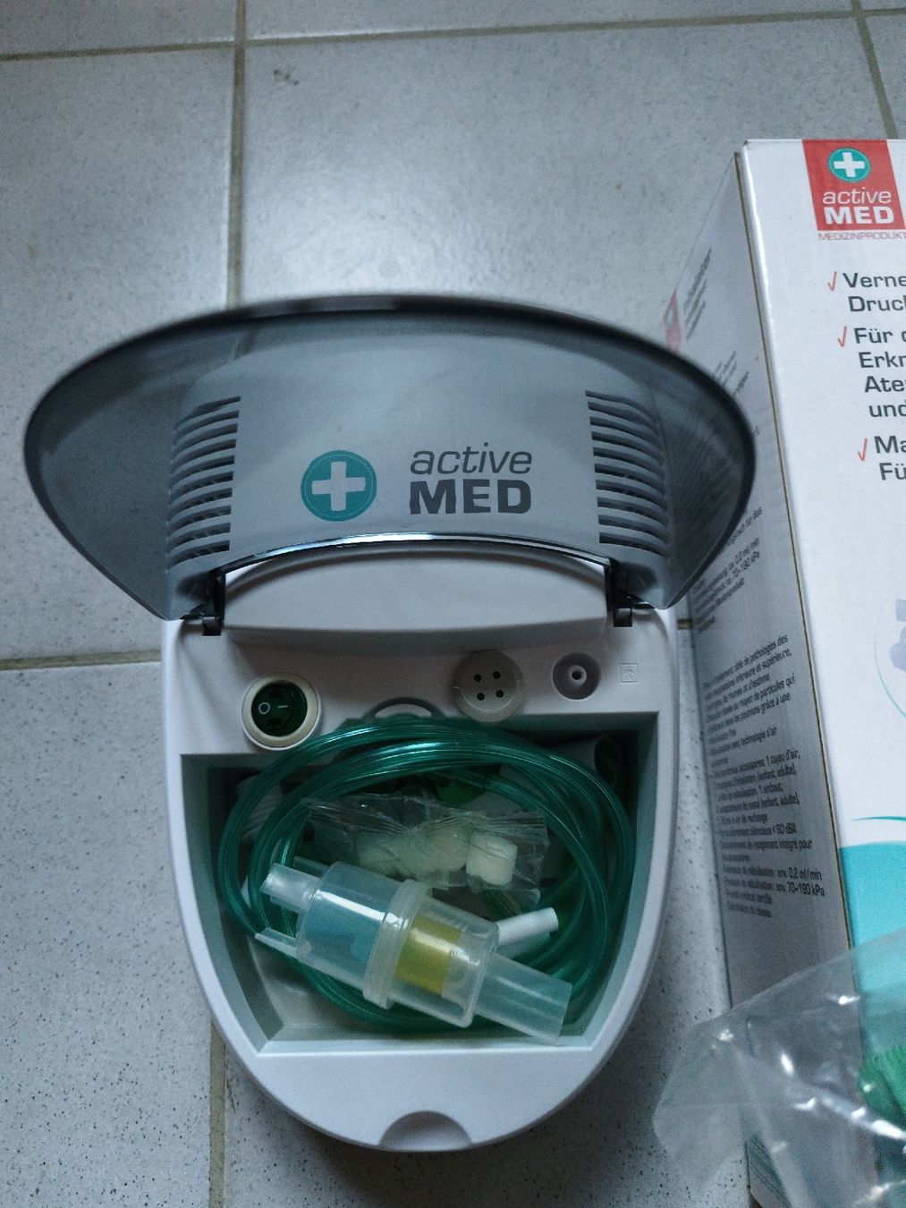Medizinische Geräte: Inhalator Vernebler – Neu (gemäss Beschreibung) aus Gontenschwil von Jeepli1970 1