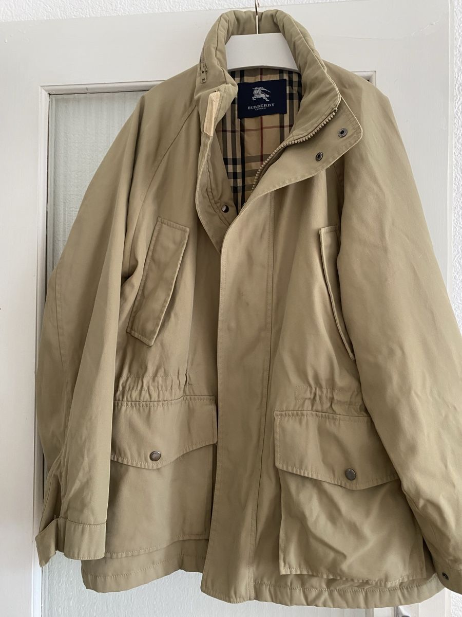 Burberry Mäntel: Burberry trench-coat mantel taille 5 – Gebraucht aus Brügg BE von nou_8ht9 2