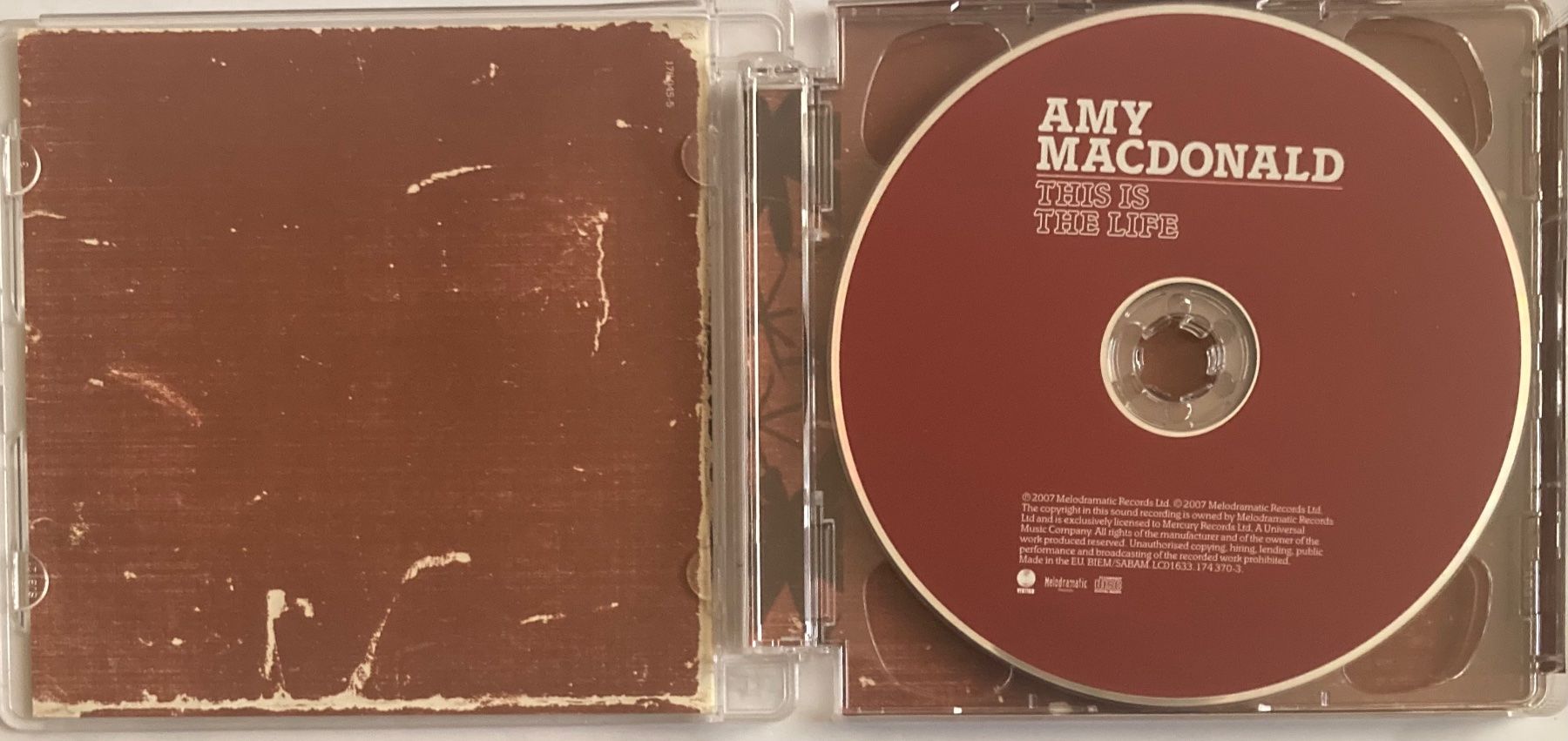 CD: AMY MACDONALD - THIS IS THE LIFE – Usato da Poliez-Pittet venduto da Newtown-Records 2