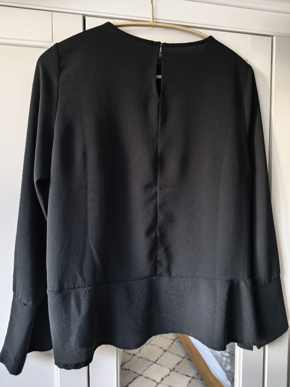 Camicette: Peplum blouse, black, M – Usato da Zürich venduto da nir_n9jc 2