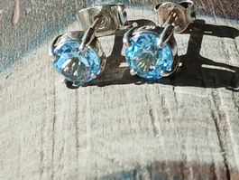 Ohrstecker hellblaue Zirkon