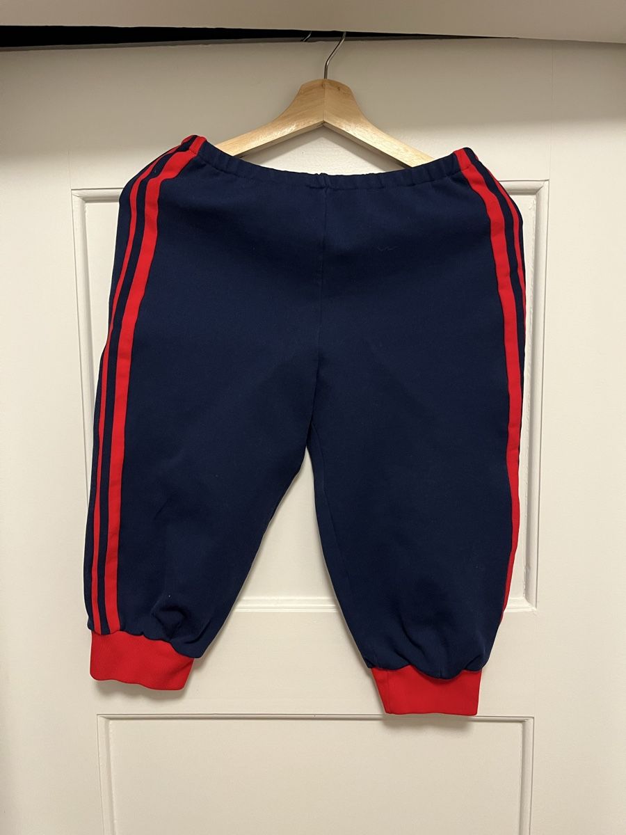 Lotti & Set di vestiti: Kinder retro Trainer/Langlauf Dress – Usato da Bern venduto da mat_52rl 3