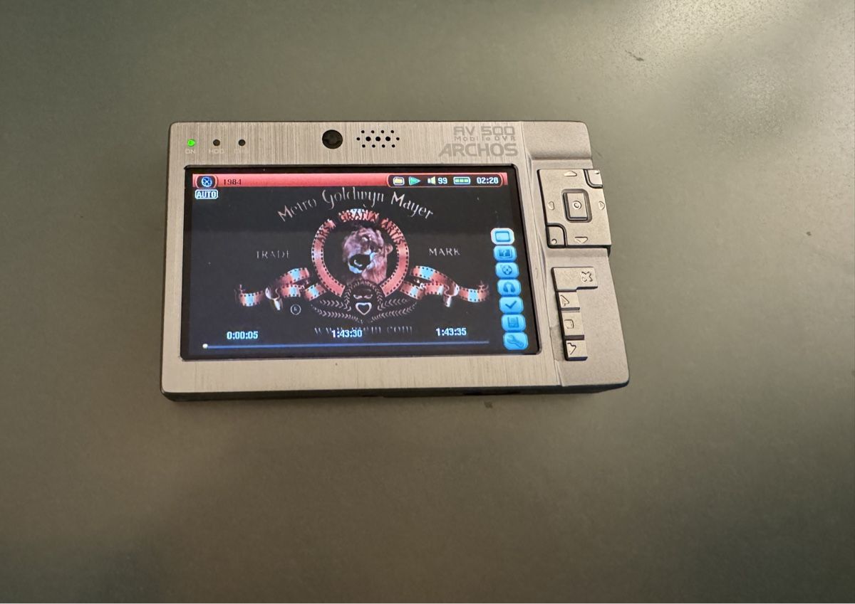 Archos Lettore multimediale portatile: Archos AV500 – Usato da Lausanne venduto da Alan_Ford 1