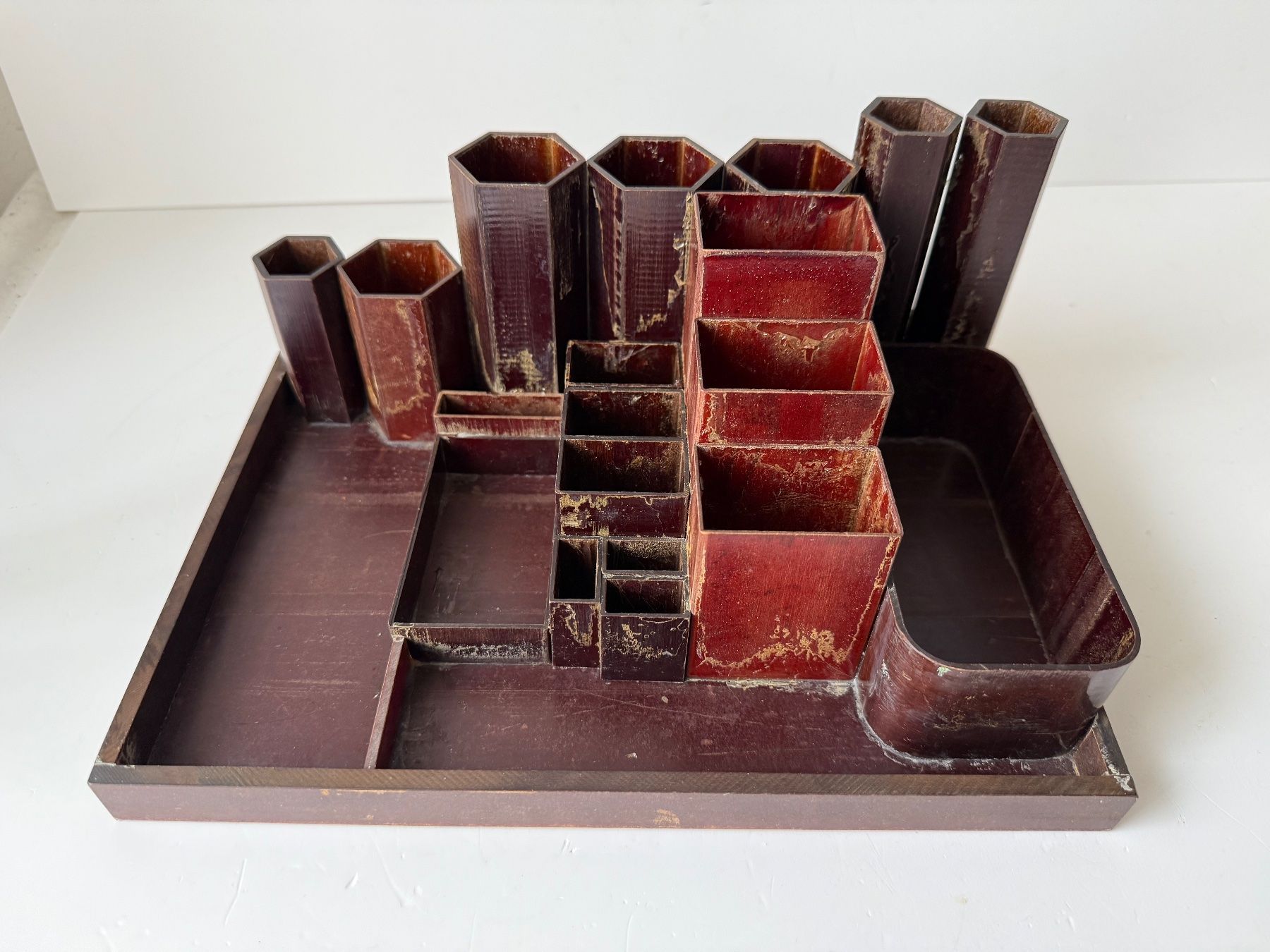 Sonstige Antiquitäten & Kunst: Vintage Schreibtischablage aus Bakelit – Gebraucht aus Zwingen von moje1