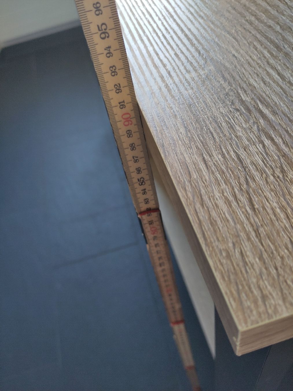 Tavoli: Bartisch inkl. Hocker – Usato da Bern venduto da jos_g6qc 2