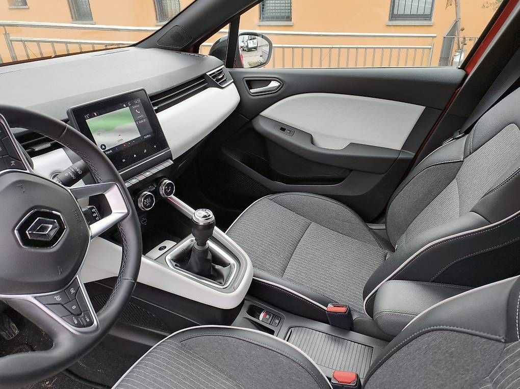 Autos: Cedo Leasing Renault Clio – Gebraucht aus Breno von Paterk 1