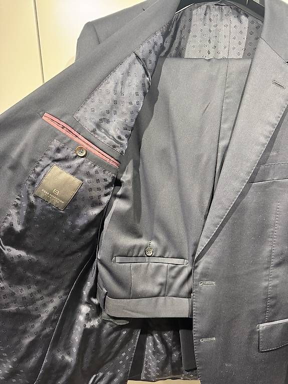 Hugo Boss Completi, tute sportive e funzionali: Hugo Boss Selection Anzug – Usato da Amriswil venduto da Endrullo 1