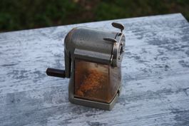 SPITZMASCHINE VINTAGE ANTIK