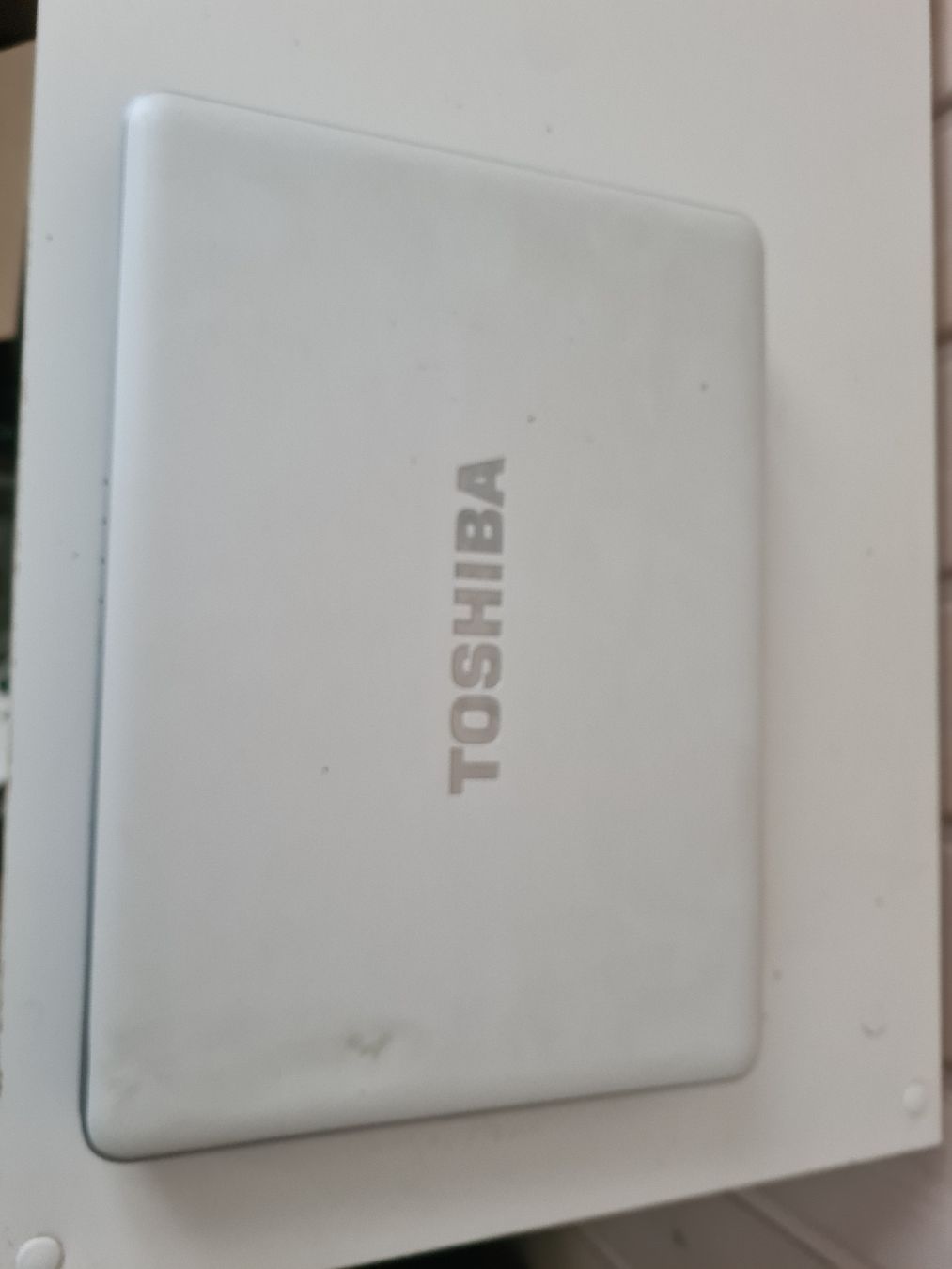 Notebook: PC, Laptop – Usato da Waldkirch venduto da Hypertenuse 1
