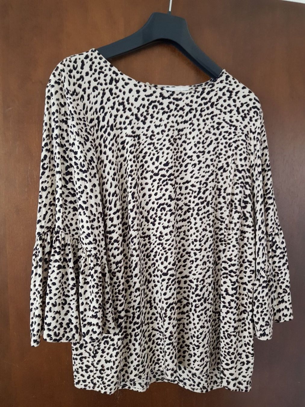 H&M Camicette: Schöne moderne  bluse  neuwertig – Usato da Stansstad venduto da leoni66