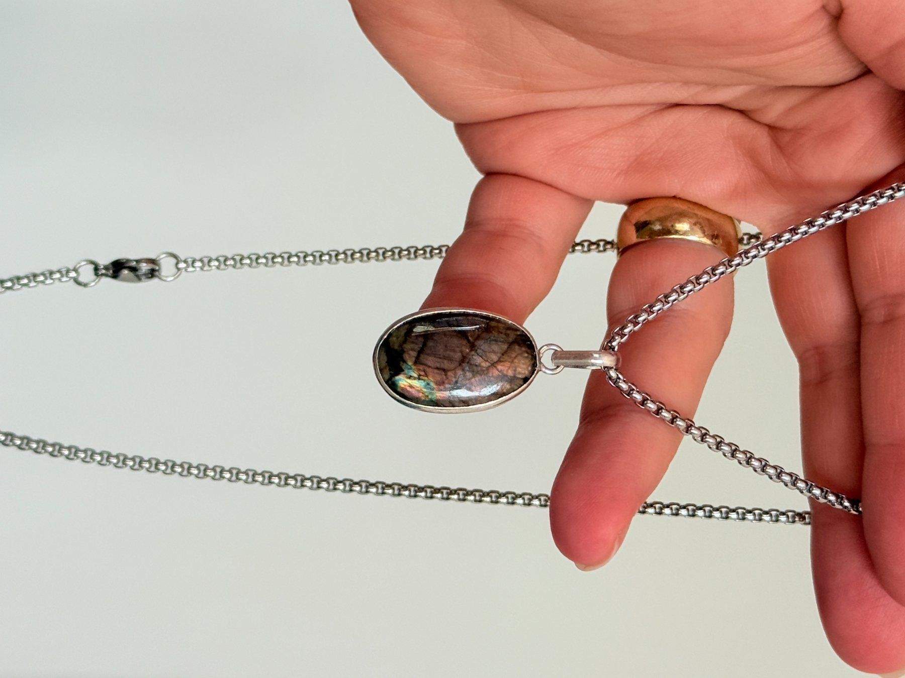 Catenine: Fashionable labradorite necklace – Nuovo e nell'imballaggio originale da Genève venduto da AGBERG 6